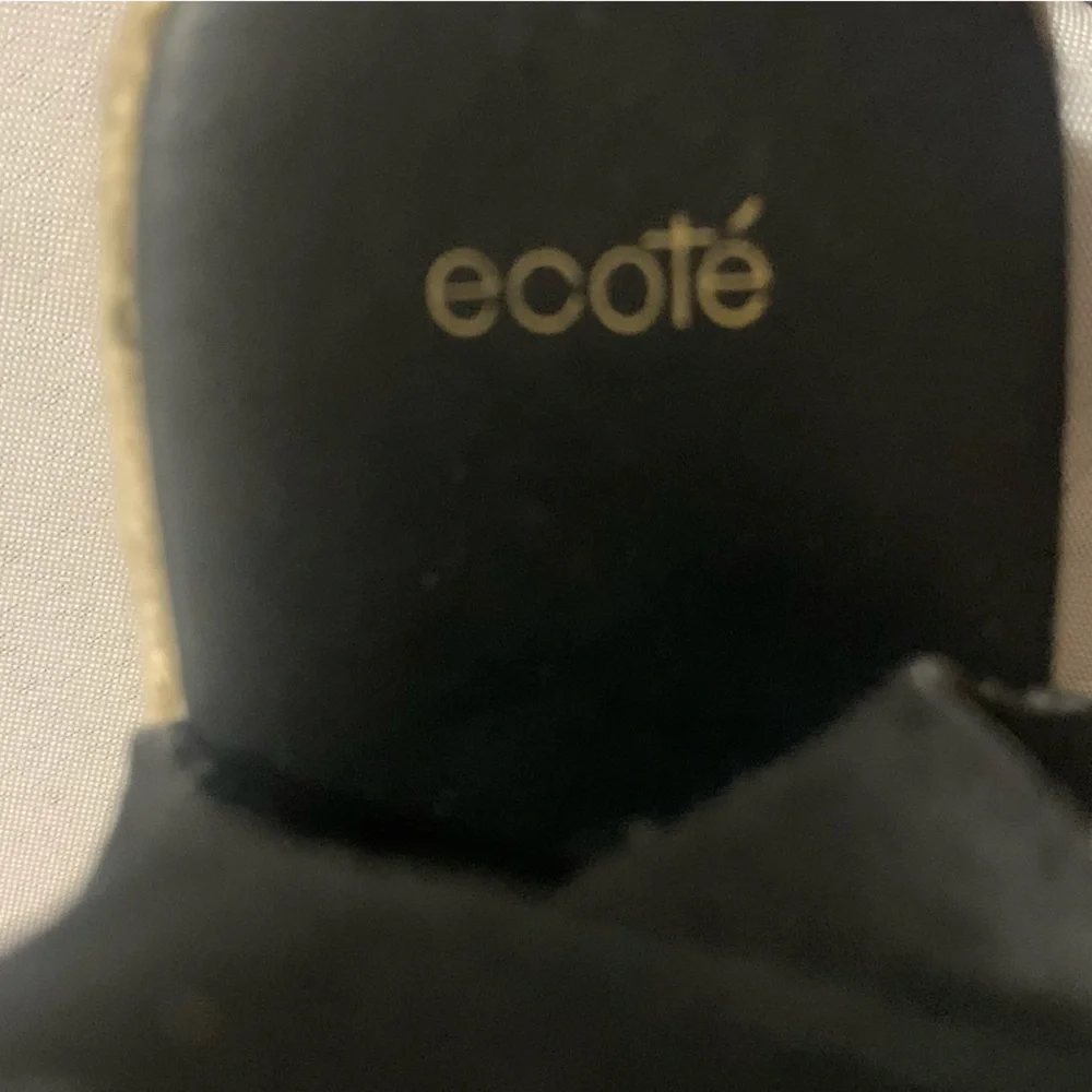 Ecote Black Espadrille Wedge Sandals 8